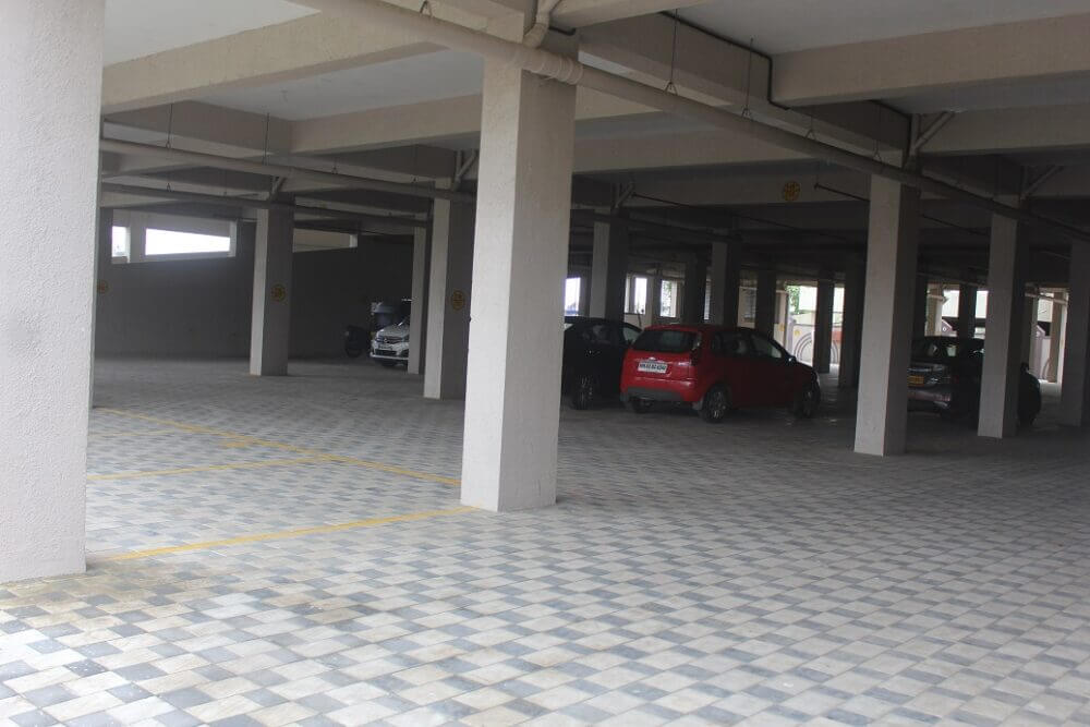 Uptown_Spaces_Mangla_Taloja_12_BHK_Flats_Carparking